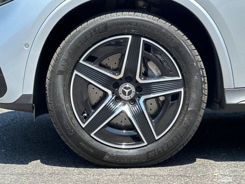 Certified 2026 Mercedes-Benz GLC 300 4MATIC image 25