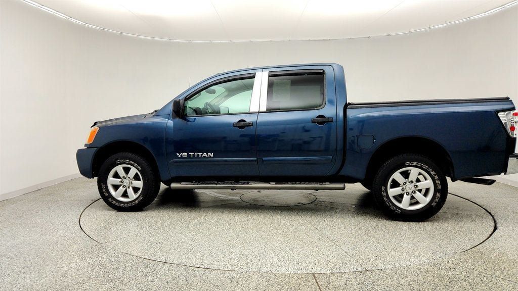 Used 2014 Nissan Titan SV w/ SV Value Truck Package AWD/4WD image 8