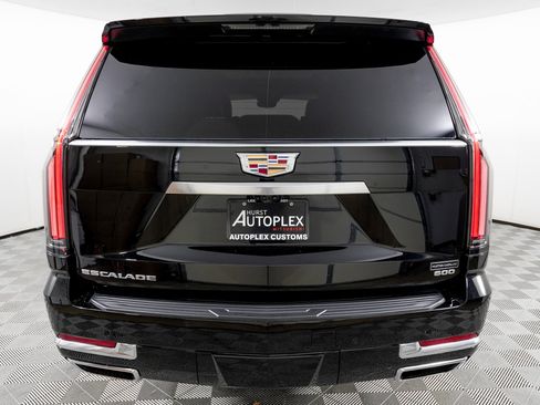 Used 2025 Cadillac Escalade Premium Luxury w/ Touring Package image 6