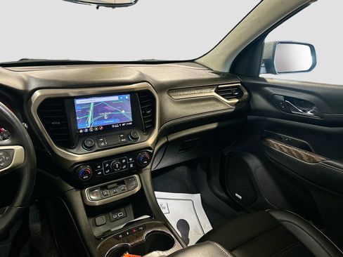 Used 2023 GMC Acadia Denali w/ Denali Technology Package AWD/4WD image 25