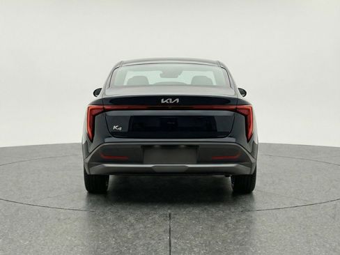 Used 2025 Kia K4 LXS image 7