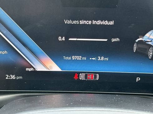 Used 2024 BMW 330i Sedan w/ Convenience Package image 26