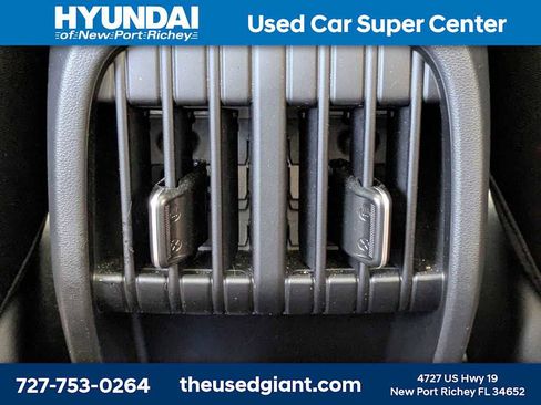 Used 2024 Hyundai Kona SEL FWD image 15
