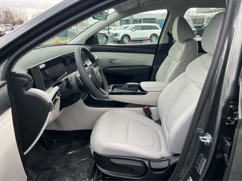 New 2026 Hyundai Tucson Blue SE image 27