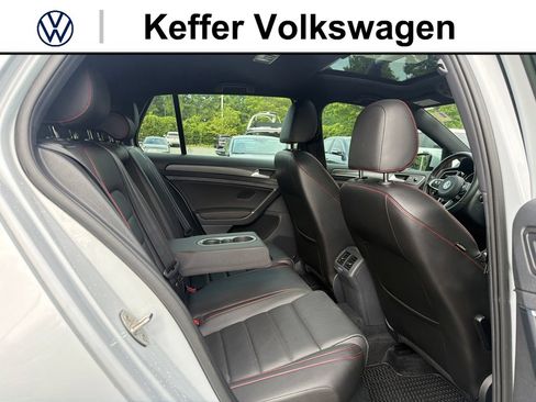 Used 2020 Volkswagen GTI SE FWD image 30