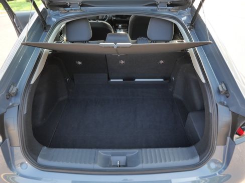 Certified 2025 Toyota Prius LE FWD image 19
