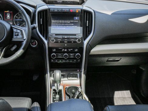 Used 2022 Subaru Ascent Touring AWD/4WD image 30
