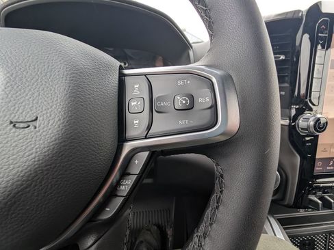 New 2026 RAM 1500 4x4 Crew Cab image 21