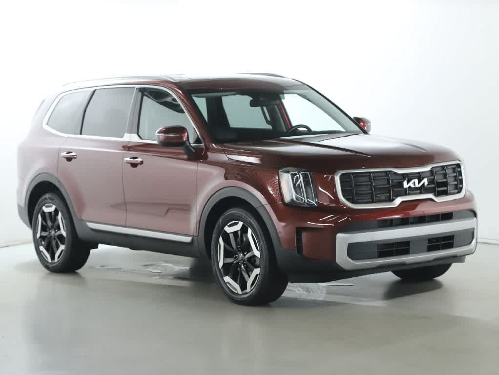 Used 2024 Kia Telluride S w/ S Sunroof Package FWD image 9