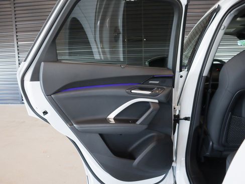 Certified 2025 Audi Q5 Prestige image 26