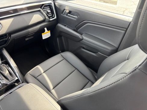 New 2026 GMC Canyon Elevation w/ Convenience Package AWD/4WD image 9