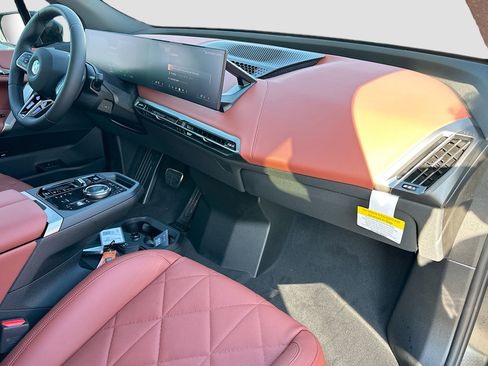 New 2026 BMW iX xDrive45 w/ M Sport Package image 24