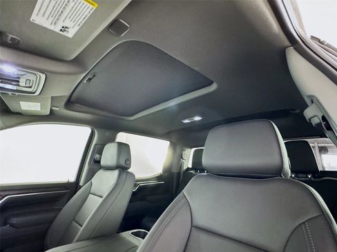 Certified 2025 GMC Sierra 1500 SLT w/ SLT Premium Plus Package AWD/4WD image 14