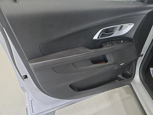 Used 2016 Chevrolet Equinox LT w/ Convenience Package AWD/4WD image 11