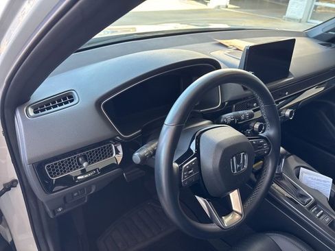 Used 2022 Honda Civic Sport Touring image 12