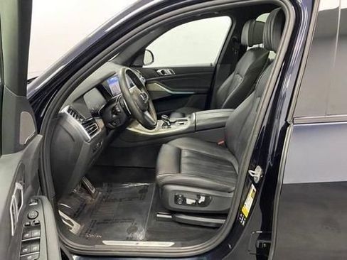 Used 2019 BMW X5 xDrive50i w/ M Sport Package AWD/4WD image 21