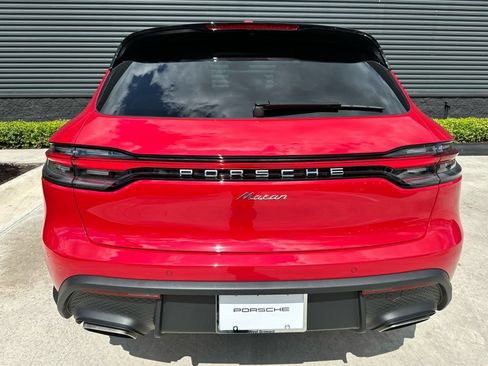 Used 2026 Porsche Macan AWD/4WD image 13