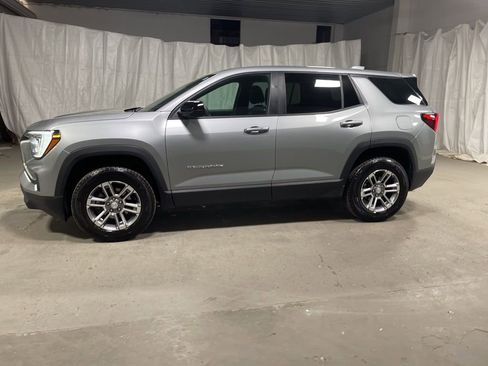 Used 2026 GMC Terrain Elevation FWD image 4