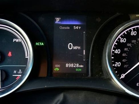 Used 2018 Toyota Camry LE w/ Audio Package image 30