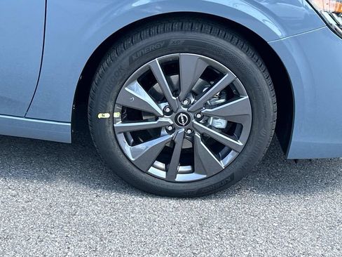New 2026 Nissan Sentra SL w/ Floor Mat Package FWD image 9
