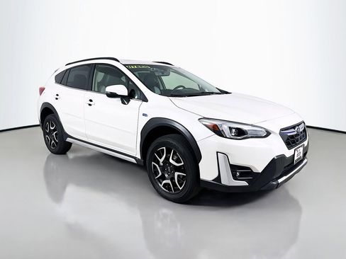 Used 2023 Subaru Crosstrek Hybrid w/ Moonroof Package w/Navigation AWD/4WD image 1