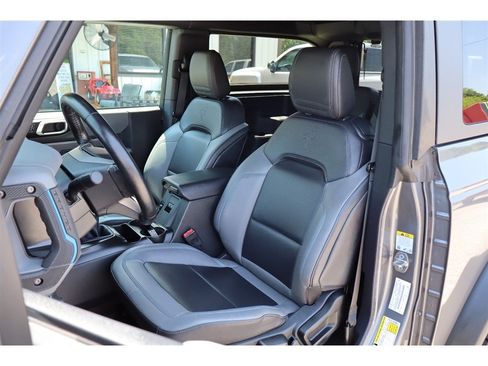 Used 2021 Ford Bronco Black Diamond AWD/4WD image 17