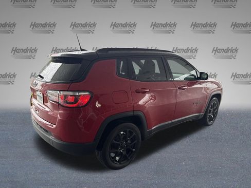 Used 2023 Jeep Compass Altitude w/ Convenience Group image 9