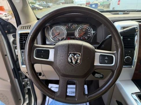 Used 2010 Dodge Ram 3500 Truck Laramie w/ Chrome Accents Group image 19