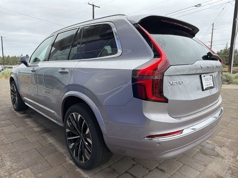 New 2026 Volvo XC90 T8 Ultra w/ Protection Package AWD/4WD image 5