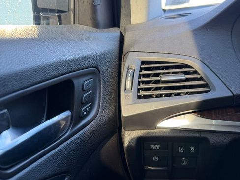 Used 2018 Acura MDX SH-AWD w/ Technology Package image 18