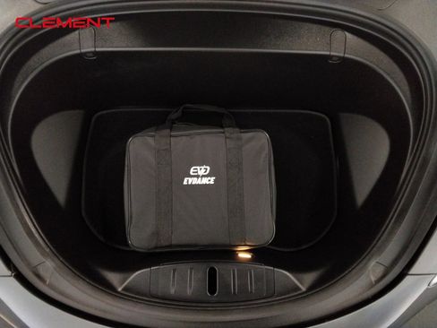 Used 2019 Tesla Model 3 Long Range image 32