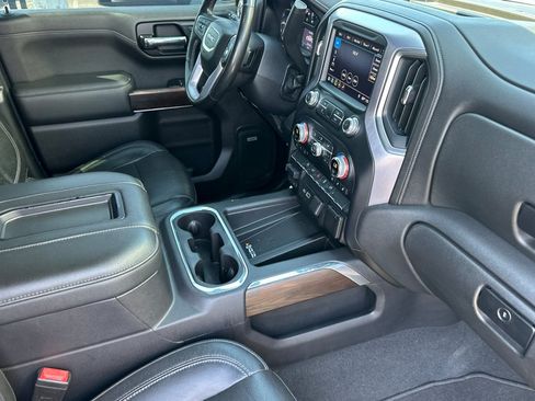 Used 2019 GMC Sierra 1500 SLT w/ SLT Premium Package image 19