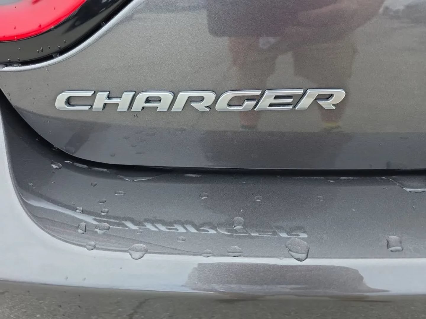 Used 2020 Dodge Charger SXT RWD image 28