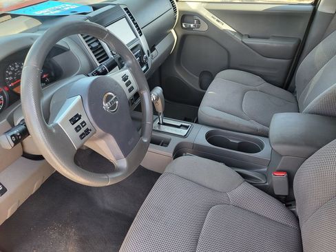 Used 2019 Nissan Frontier SV RWD image 16
