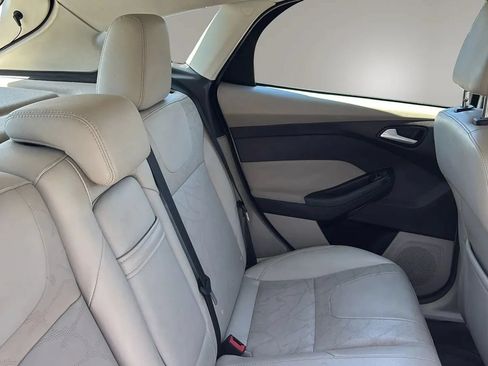 Used 2013 Ford Focus Electric Hatchback FWD image 30