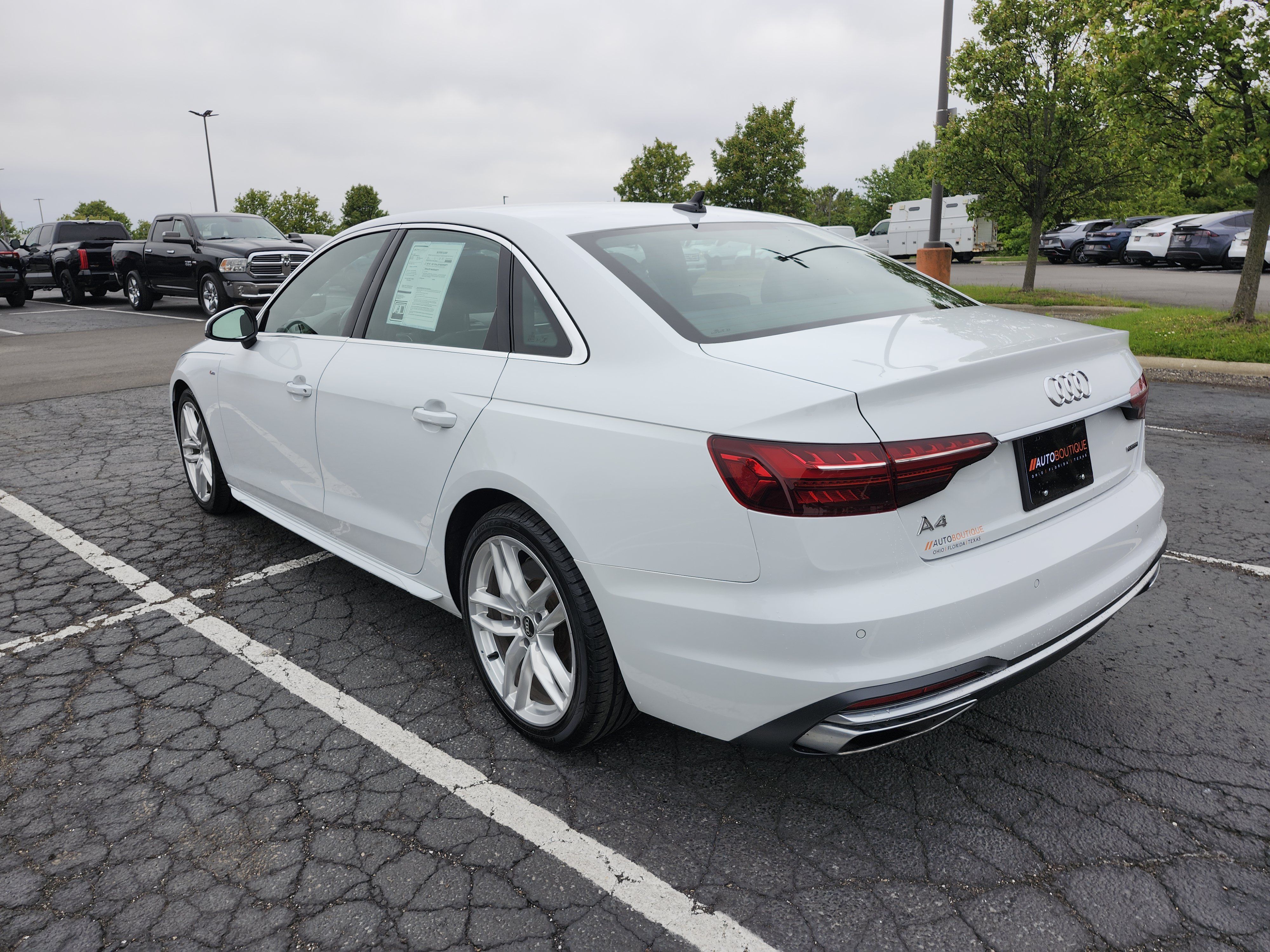 Used 2022 Audi A4 2.0T Premium Plus AWD/4WD image 16