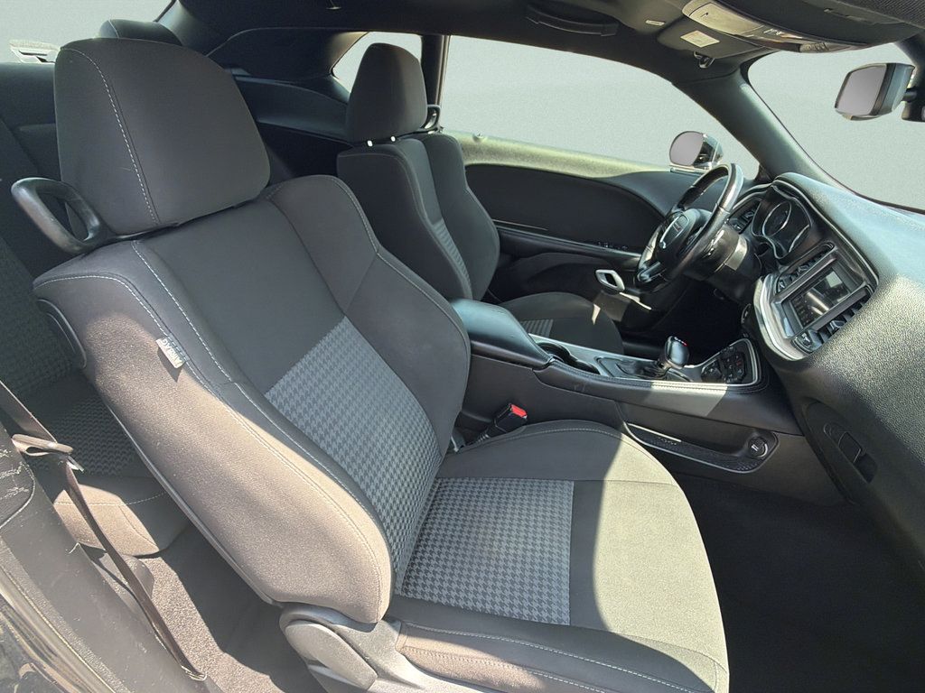 Used 2021 Dodge Challenger GT RWD image 10