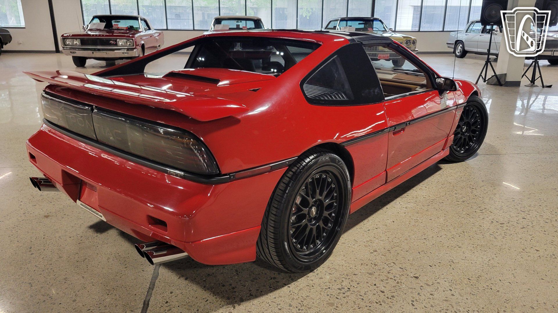 Used 1988 Pontiac Fiero GT RWD image 19