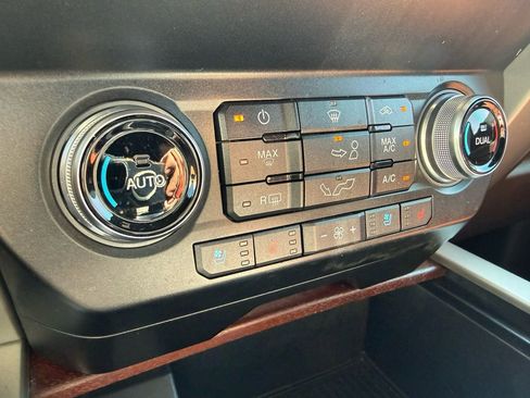 Used 2019 Ford F150 King Ranch w/ Equipment Group 601A Luxury image 14