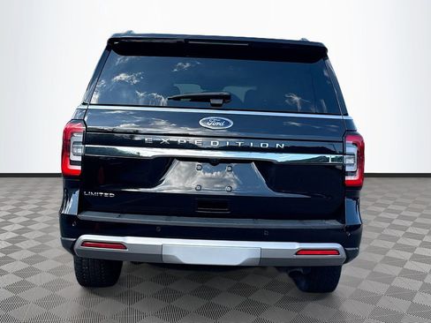 Used 2022 Ford Expedition Limited AWD/4WD image 7