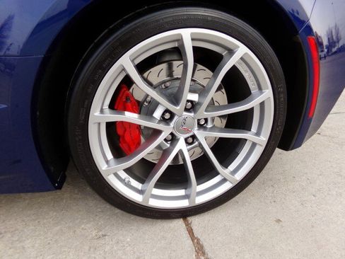 Used 2017 Chevrolet Corvette Grand Sport image 9