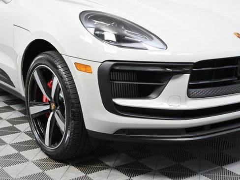 New 2026 Porsche Macan S image 37