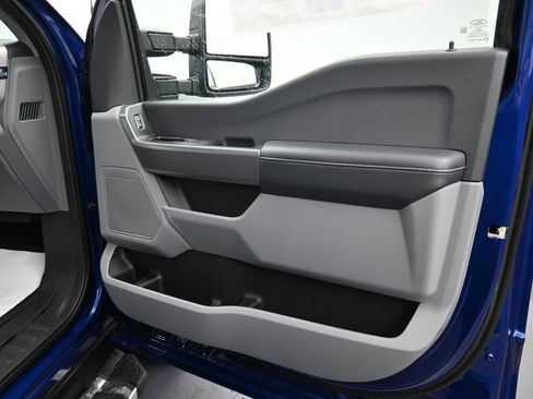 New 2026 Ford F250 XLT image 27