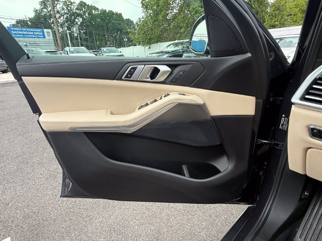 Used 2019 BMW X5 xDrive40i w/ Premium Package 2 AWD/4WD image 27