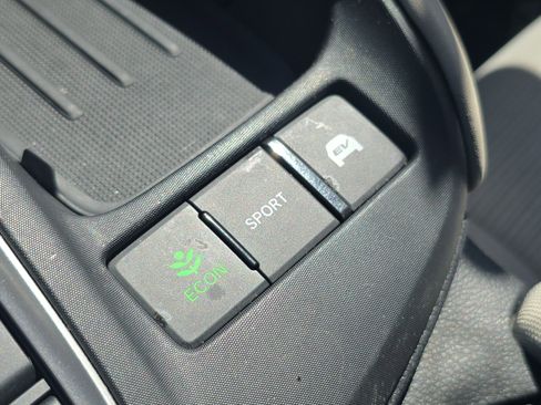 Certified 2021 Honda Insight EX image 27