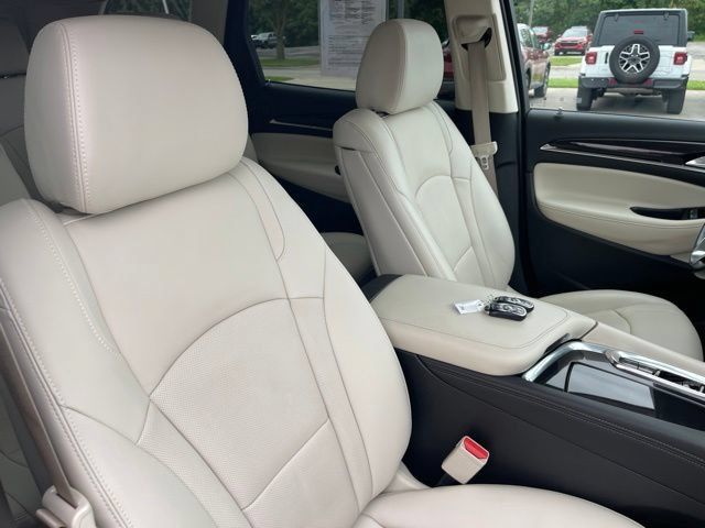 Used 2024 Buick Enclave Premium w/ Experience Buick Package AWD/4WD image 38