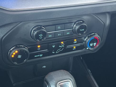 New 2025 Ford Bronco Base w/ Sasquatch Package image 20