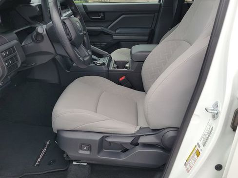 Used 2024 Toyota Tacoma SR5 AWD/4WD image 9