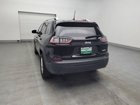 Used 2019 Jeep Cherokee Latitude w/ Popular Appearance Group image 5