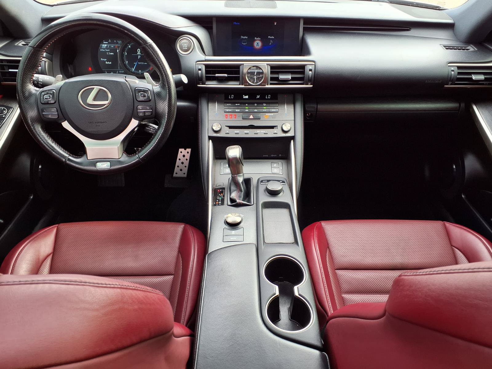 Used 2019 Lexus IS 300 F Sport w/ F Sport Package AWD/4WD image 10